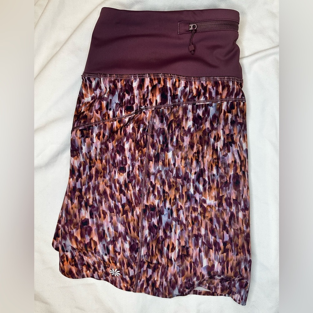 Athleta Run With It 14” Skort Size M - Printed Running Skirt W/ Built In Shorts